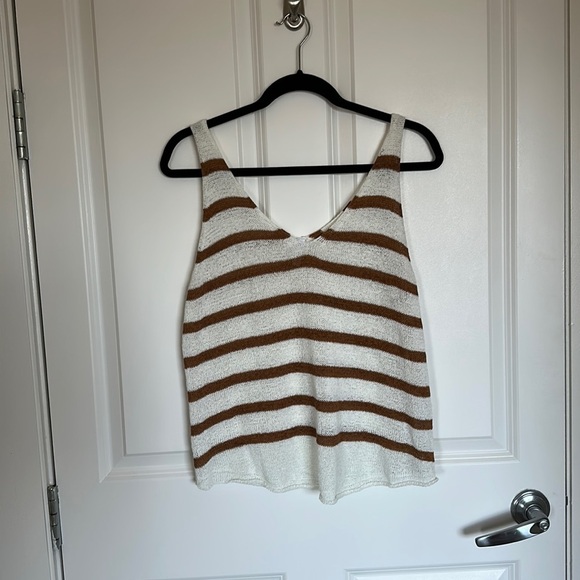 Adorable, striped knit, top by wishlist, tan and cream size large - Picture 1 of 2